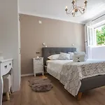 Apartment Green דירה