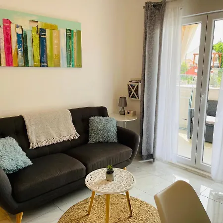 Apartment Green דירה זאדאר