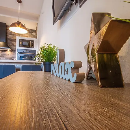 Apartment Green * זאדאר